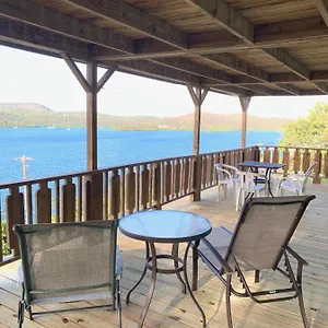 3* Pensión Culebra Island Villas